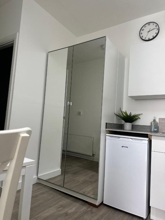 High Barnet Studio Flat Zewnętrze zdjęcie